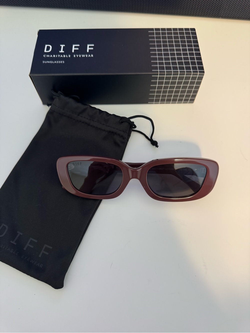 Diff Eyewear Daphne Rugby Red Grey Polarized Sunglasses